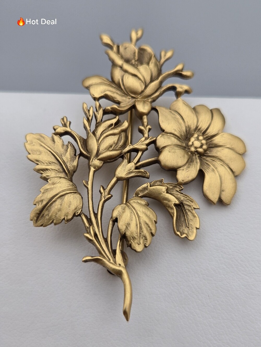 Vintage EI Exquisite Jewellery Floral Brooch Gold Tone Flower Bouquet Pin Englan